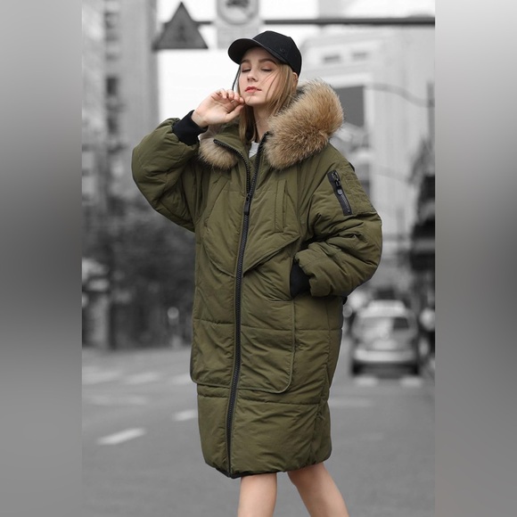 Winter jacket Faux Fur Fabric - Picture 2 of 4